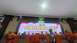 28 Orang Jadi Tersangka Kasus Penjarahan Gedung DPRD Cirebon