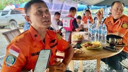 Tim SAR Berhasil Evakuasi 8 Jasad Korban Helikopter Jatuh di Hutan Kalsel