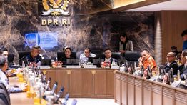 Mau Berubah Sesuai Kemauan Rakyat, DPR Gelar Rapat
