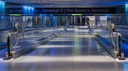 Bandara Heathrow Sempat Ditutup Karena Dugaan Material Berbahaya, Kini Kembali Dibuka