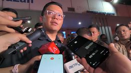 Menlu Sugiono Antar Kepulangan Jenazah Staf KBRI Lima