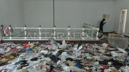 Polisi Amankan Tiga Pelaku Pencurian Televisi Saat Penjarahan Rumah Uya Kuya