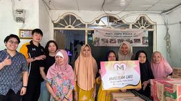 Lansia Panti Jompo Pusaka 41 Terima Bantuan: Dari Sembako sampai Pampers