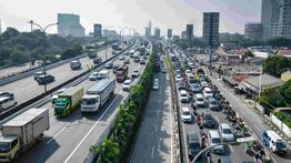 Urai Kemacetan, Pemprov DKI Uji Coba Tambahan Satu Lajur di Gerbang Tol Fatmawati 2