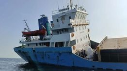 Kapal Bermuatan Kontainer Tujuan Batam Karam di Perairan Sunda Kelapa