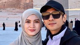 Donita Curhat Sempat Idap Kista Sebelum Berangkat Umrah