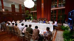 Prabowo Gelar Rapat di Kertanegara, Bahas Ketahanan Pangan hingga Perbaikan MBG