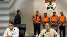 KPK Tahan 4 dari 21 Tersangka Korupsi Dana Hibah Jatim