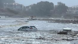 Banjir Bandang di Bulgaria Tewaskan 3 Orang, Puluhan Wisatawan Terjebak di Hotel