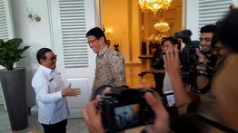 Menkeu Purbaya Temui Pramono di Balai Kota
