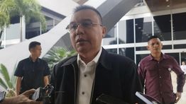 Dasco Beberkan Hasil Rapat Bersama Mensesneg dan Menkeu di Kompleks Parlemen