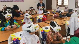 Lebih dari 7.500 Siswa Belajar Tata Surya dengan Teknologi Virtual Reality