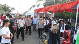 Polisi Terjunkan 1.722 Personel Layani Aksi Solidaritas Palestina di Monas