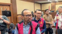 Pengacara Riva Siahaan Cs Soroti Kasus Eks Kajari Jakbar