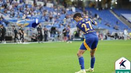 Selebrasi Lee Chung-yong Ejek Shin Tae-yong Usai 6 Laga Cuma Jadi Cadangan