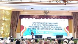 Mensos Pastikan BLT Tambahan Disalurkan Bertahap ke 35 Juta Keluarga