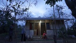 Cahaya di Timur dan Barat Nusantara: Bukti Nyata Keadilan Energi untuk Rakyat
