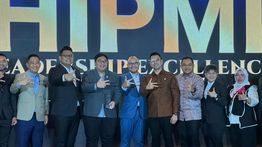 Kawendra Lukistian Raih Penghargaan “Young Leadership in State-Owned Enterprises Collaboration Award 2025” HIPMI Leadership Excellence Awards 2025