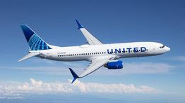 Ngeri! Pesawat Boeing 737 yang Angkut 140 Penumpang Tertabrak Benda Luar Angkasa