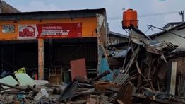 Rumah Makan Sop Janda hingga Gabus Pucung di Pekayon Bekasi Digusur