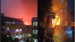 Kebakaran Hebat Hantam Perumahan di Taman Sari