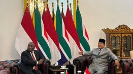 Momen Prabowo Tawarkan Kopi kepada Presiden Afrika Selatan