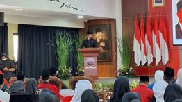 Hasto Sampaikan 3 Pesan Megawati: Resolusi Jihad Tanamkan Cinta Tanah Air dan Percaya Diri Bangsa