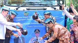 BUMDes di Banyumas Ekspor 18,5 Ton Gula Kelapa ke Hungaria, Wamendes Riza: Sejarah Baru