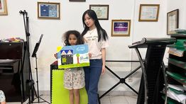 Chloe Valerie Danu, Siswi National High Jakarta School : Mengajar dengan Hati, Menginspirasi Lewat Seni