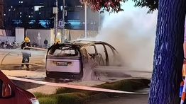 Li Mega, MPV Listrik Buatan Li Auto Terbakar Mendadak