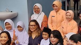 Ibu Negara Brasil Tinjau Program MBG di SPPG Halim