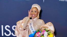 MonaLesa Brackett Cetak Sejarah Baru, Jadi Finalis Berhijab Pertama Miss USA 2025