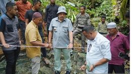 Penemuan Batu Giok Raksasa 5.000 Ton di Hutan Aceh