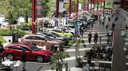 "The 7th Indonesia Autovaganza" Resmi Dibuka: Perayaan Otomotif, Komunitas, dan Nostalgia