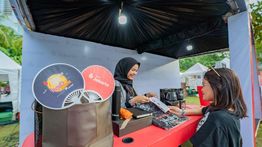 Transaksi Non-Tunai Lewat Cara Kreatif dan Inklusif