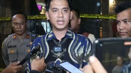 Mantan CEO Crown Group Diduga Gelapkan Mobil Mewah Perusahaan