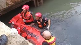 Bocah yang Hanyut di Pamulang, Ditemukan tewas Tersangkut di Gorong-gorong