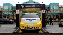 ID. BUZZ World Tour: "The Great BUZZ Journey" Ekspedisi Rekor Dunia yang Hadirkan Semangat Global ke Jalanan Indonesia