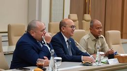 Menhan, Panglima TNI dan Haji Isam Bahas Strategi Hilirisasi Mineral Bersama Bos Danantara