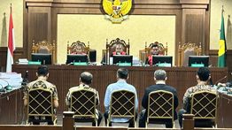 Eks Panitera PN Jakut Dituntut 12 Tahun Penjara dalam Kasus Suap Putusan CPO