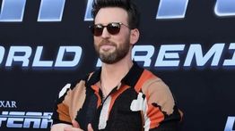 Chris Evans Resmi Jadi Ayah, Sambut Kelahiran Putri Pertama dengan Alba Baptista