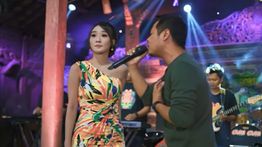 Difarina Indra Adella Feat Fendik Bawakan Lagu Dalam Gelak ku Menangis di Program Soundcore