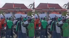 Ratusan Pengemudi Ojol Geruduk Kantor DPRD Pasuruan, Protes Motor Mogok Usai Isi BBM