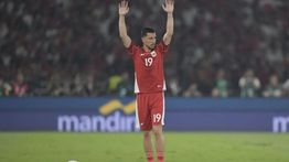 Thom Haye dan Shayne Pattynama Dihukum Empat Laga oleh FIFA