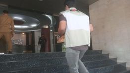 KPK Geledah Kantor Gubernur Riau dan Sejumlah Mobil Dinas