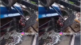 Fakta Mengerikan Kecelakaan Truk Solar Hantam Minibus di Purworejo