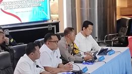 Polisi Telusuri Jejak Digital Perakit Bom SMAN 72