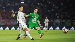 Persebaya Surabaya Siap Hadapi PSM Makassar