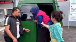 Kepsek SMPN 1 Pallangga Gowa Dibekuk Penyidik, Diduga Korupsi Dana BOS Rp1,37 Miliar