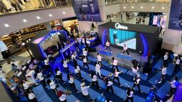 Project Pop dan LIza Natalia Ramaikan Roadshow Midea Super Hebat di Kelapa Gading